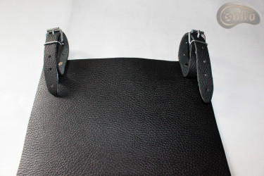 Protezione coscia in pelle per cintura dei pantaloni