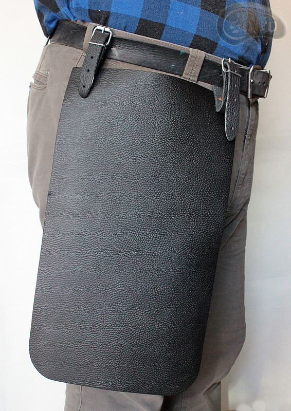 Protezione coscia in pelle per cintura dei pantaloni