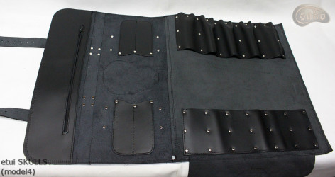 Coperta sacchetto / coltello PELLE FIORE SKULLS ( modello 4)