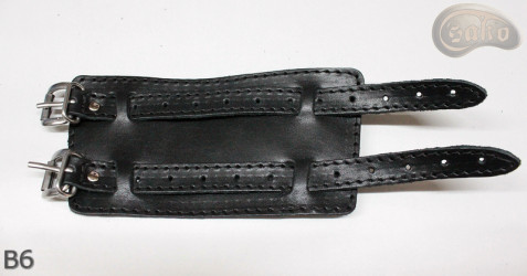 Bracciale in pelle B7 skull goth rock metal punk