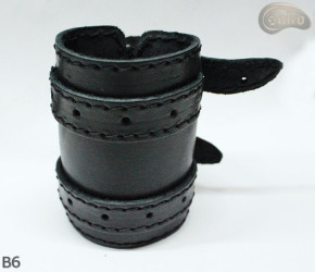 Bracciale in pelle B7 skull goth rock metal punk