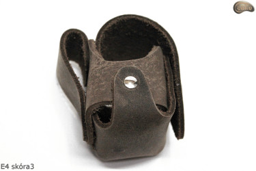 E4 BROWN3 holster case for the cylinder/magazine of the 1873 Colt Peacemaker revolver, caliber .44