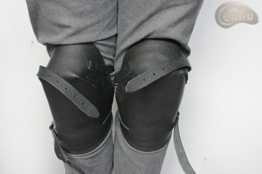 copy of Ginocchiere/protezioni per ginocchia in pelle con feltro