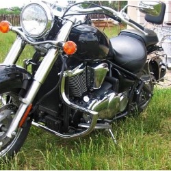 A bukócsőkiváló CUSTOM  KAWASAKI VN 900 VULCAN